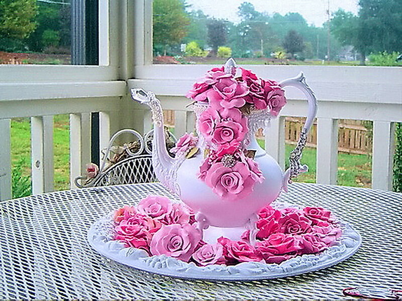 Pink Rose Teapot