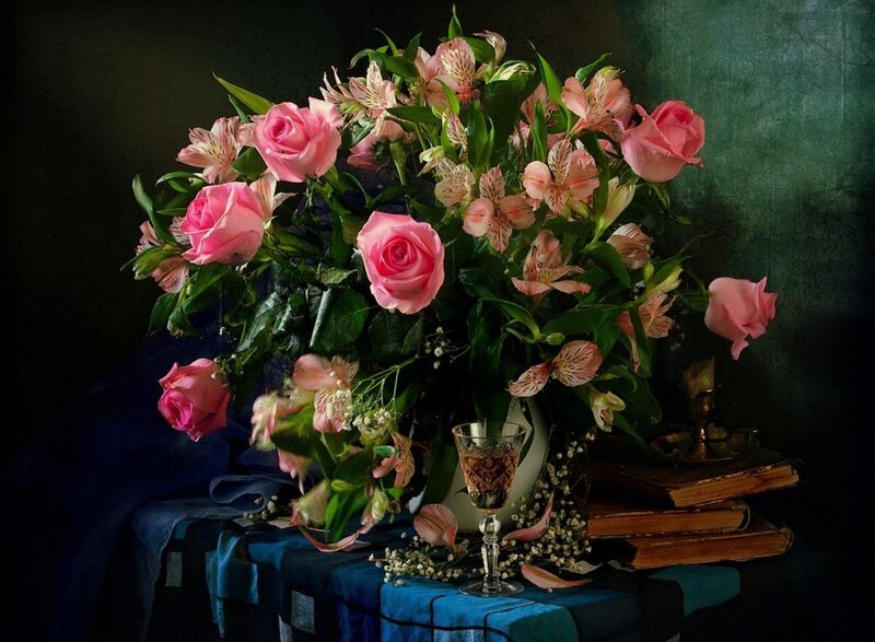 Pink Roses and Alstroemeria — Dramatic