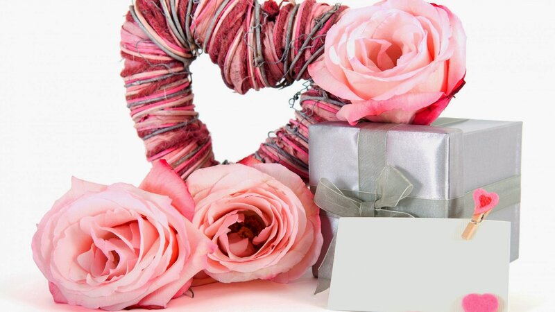 Pink Roses and Gift Box — Romantic, Photograph, Heart Wreath