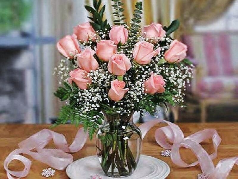 Pink roses in a vase