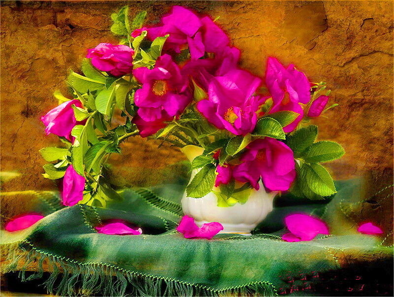Pink Roses in a Vase — Calm, Painting, Green Cloth