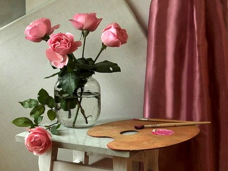 Pink Roses in a Vase — Calm, Photograph, Paint Palette