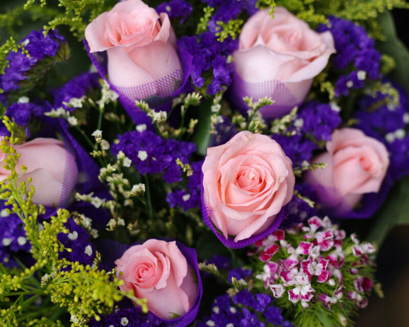 Pink Roses in Bouquet — Calm, Photograph, Purple Flowers