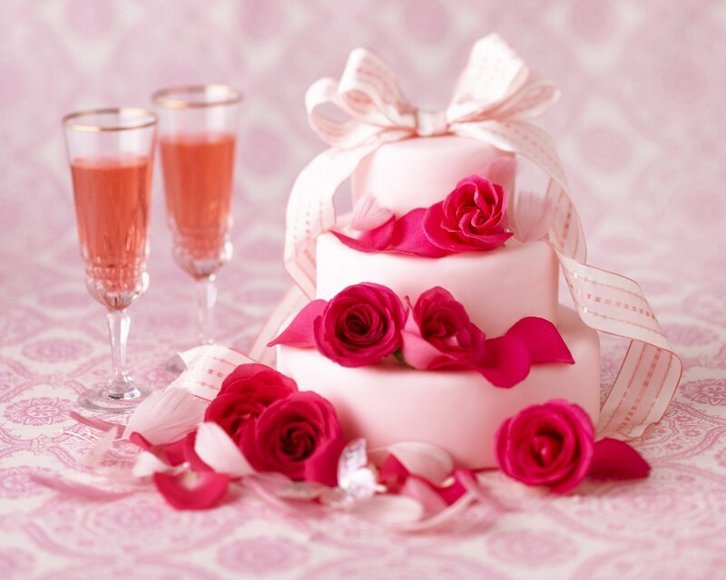 Pink Tiered Cake with Roses