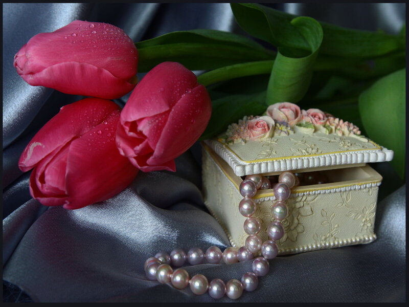 Pink Tulips and Pearls — Red
