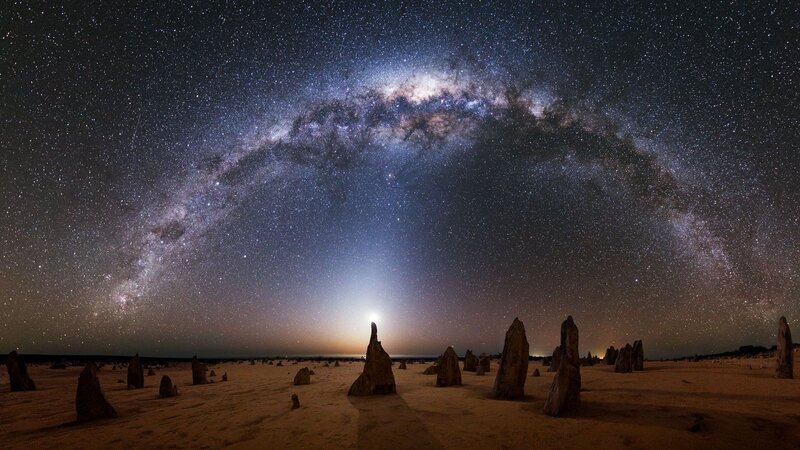 Pinnacles Desert at Night — Black