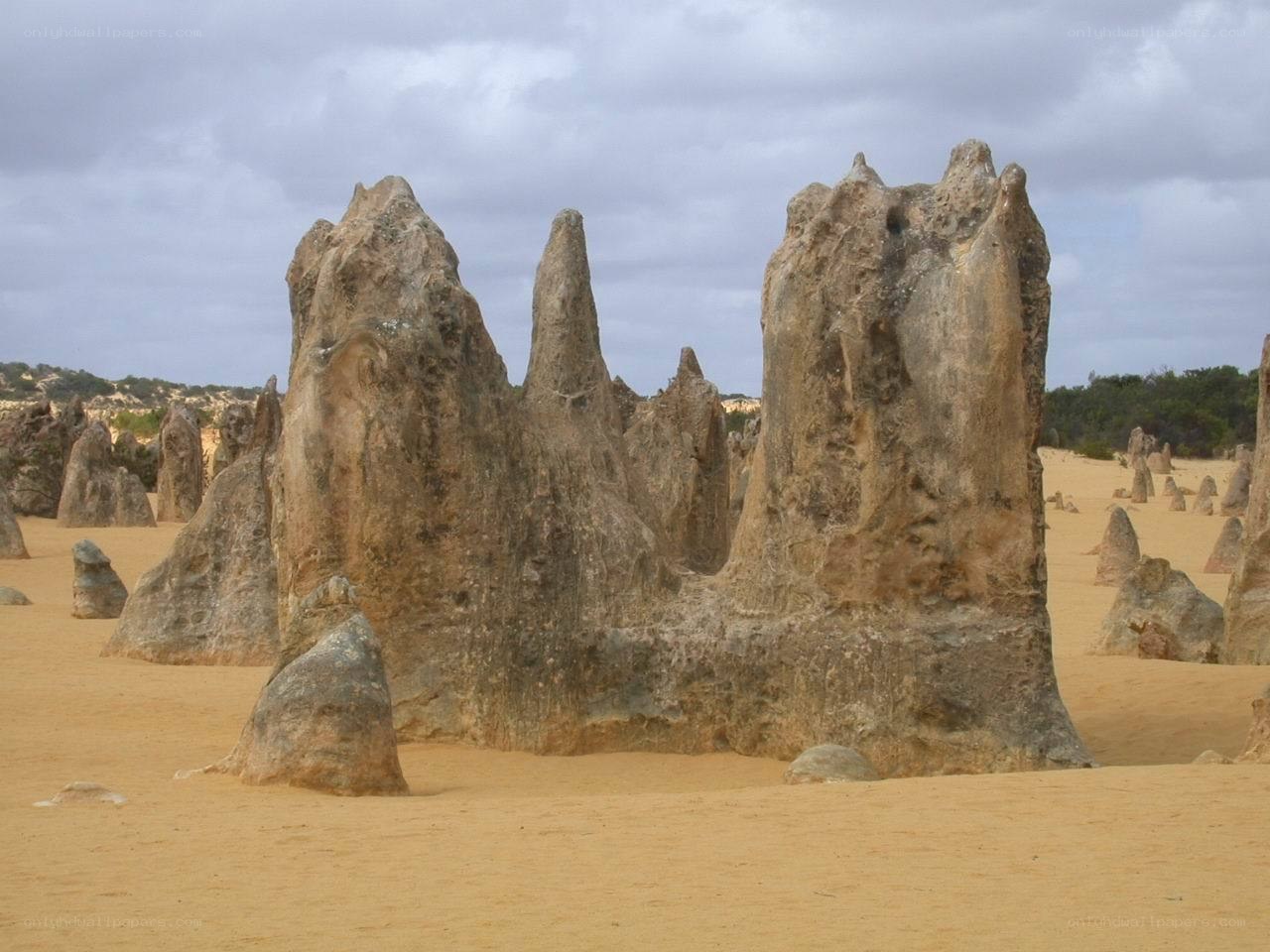 Pinnacles Desert formations