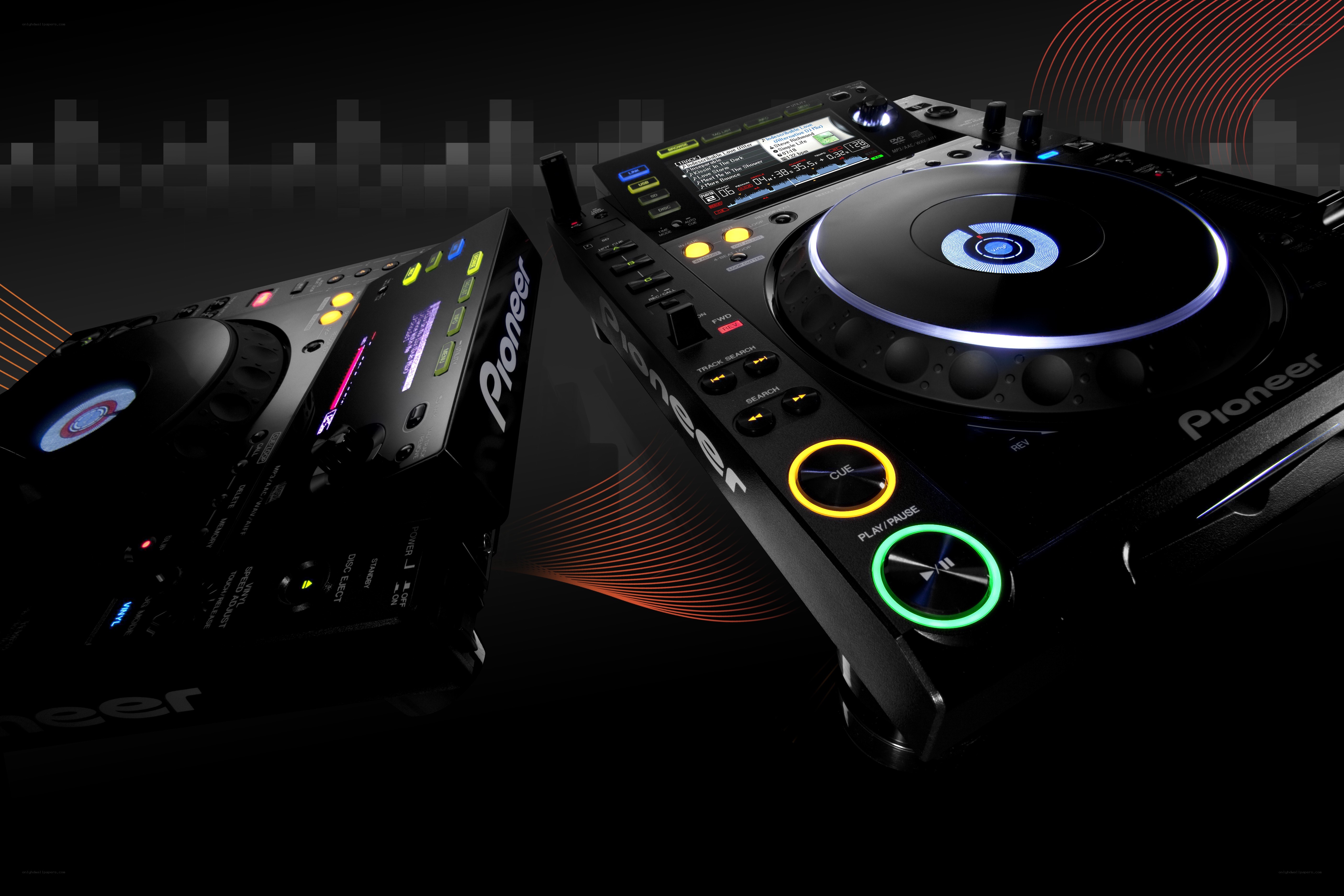 Pioneer DJ players