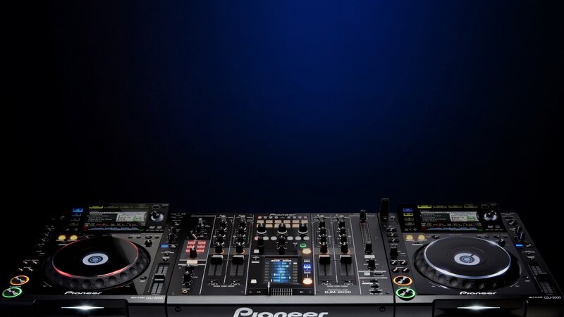 Pioneer DJM-2000 Mixer