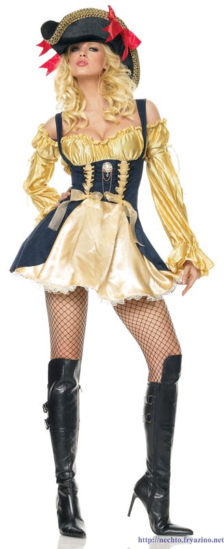 pirate costume woman