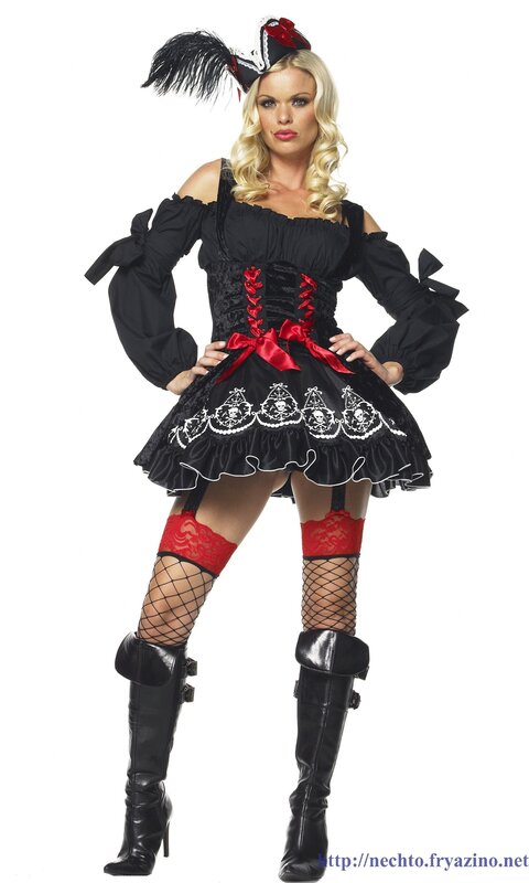 pirate costume woman