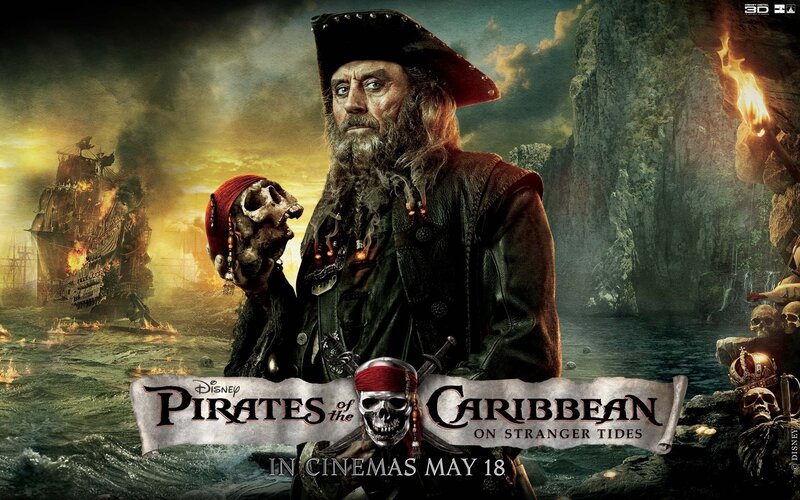 Pirate Holding Skull — Green