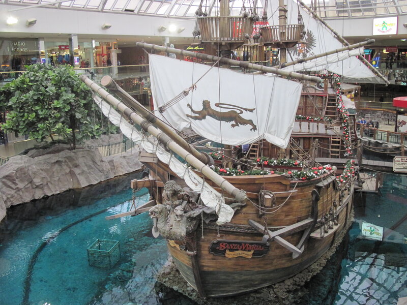 Pirate Ship Replica — Brown, Calm