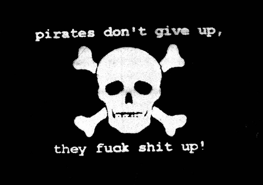 pirate skull and bones