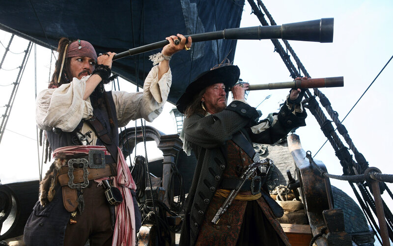 Pirates on a Ship — Black