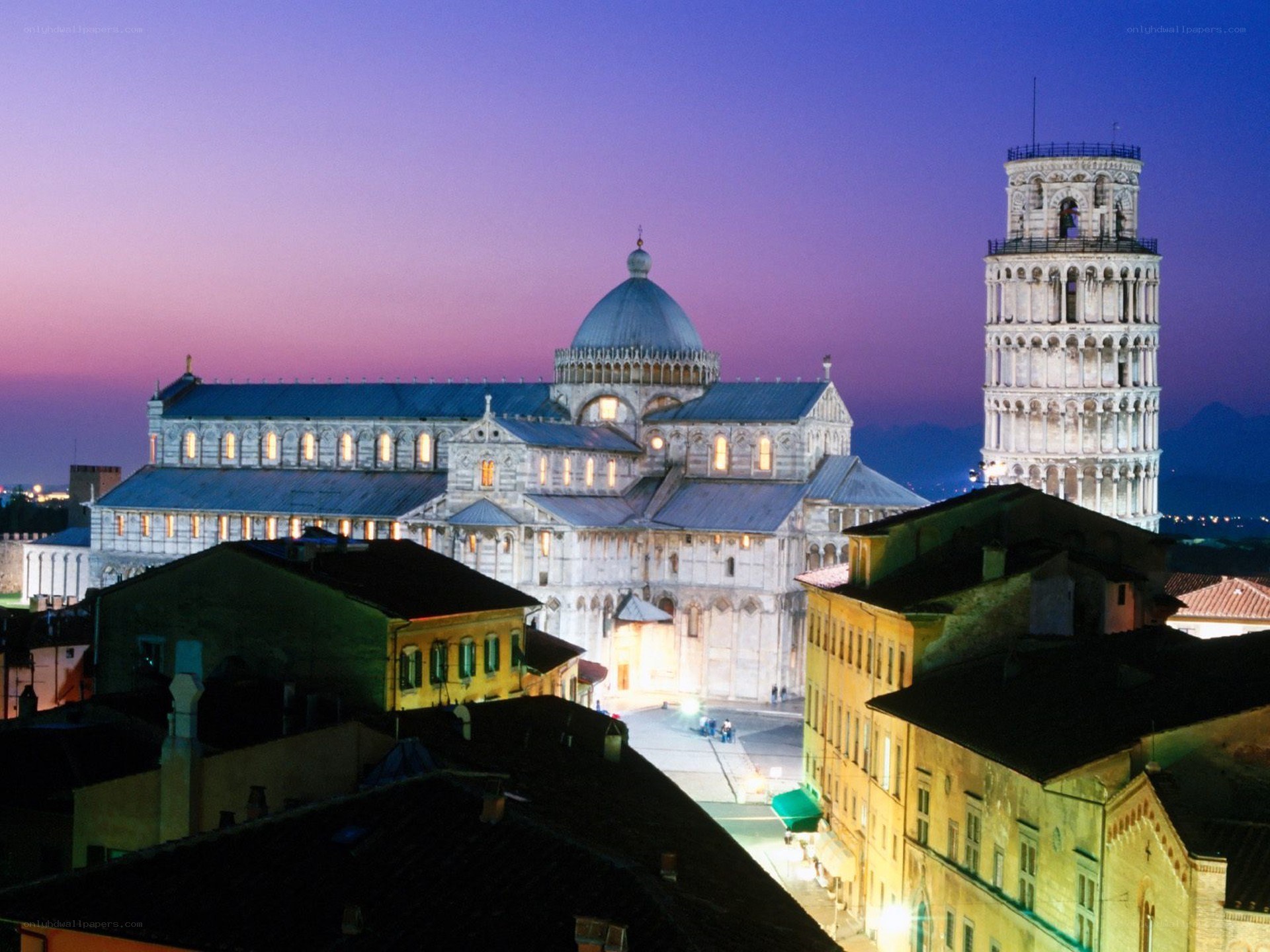 Pisa Cathedral at dusk