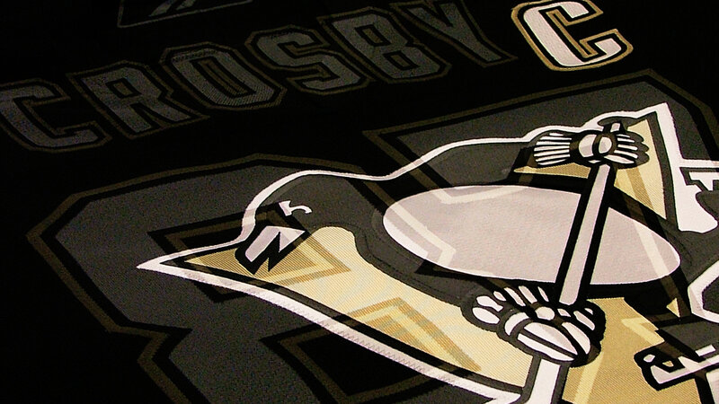 Pittsburgh Penguins Logo — Black