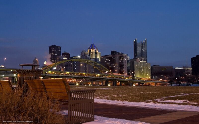 Pittsburgh skyline at dusk
