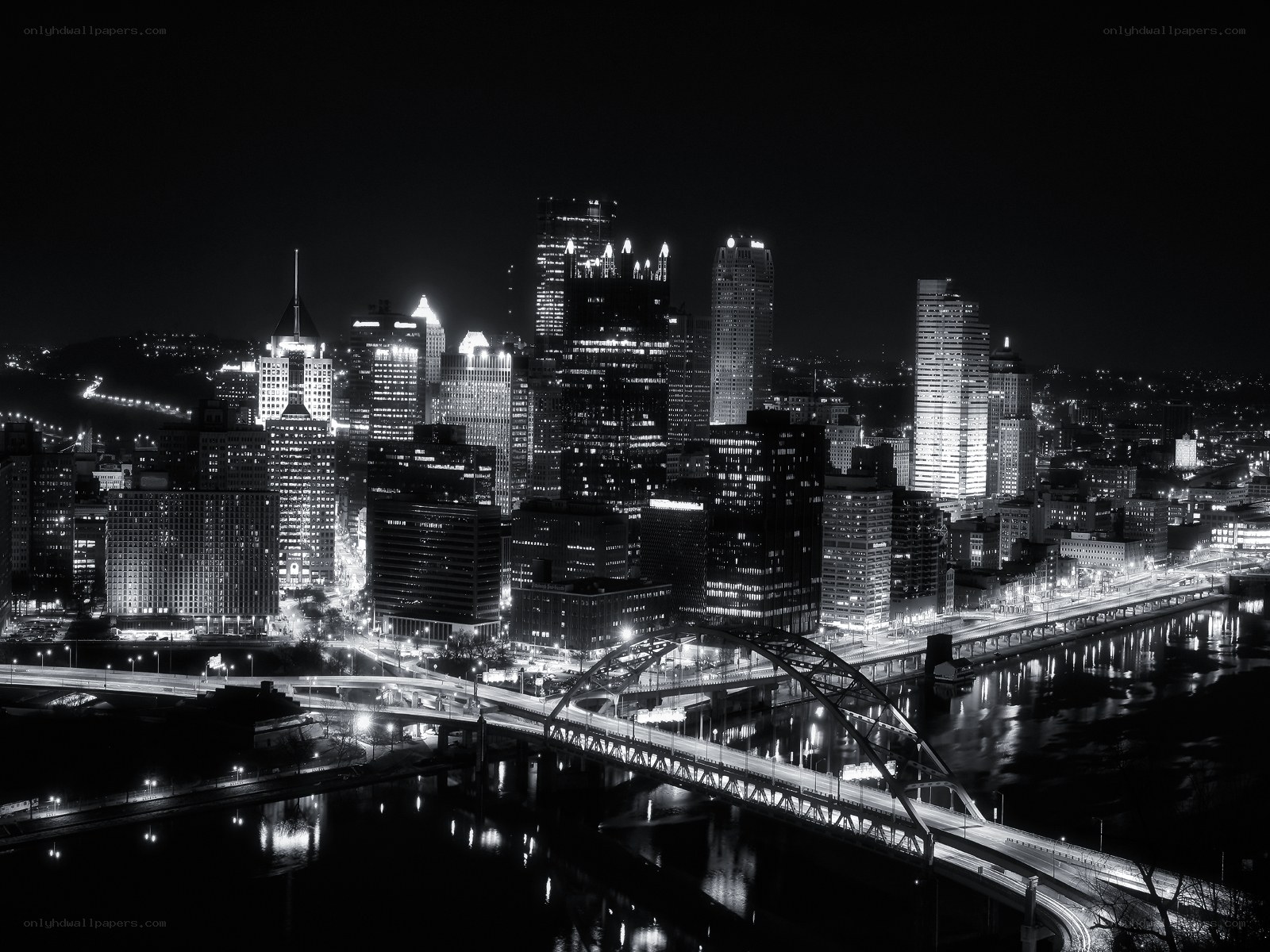 Pittsburgh skyline at night