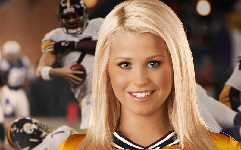 Pittsburgh Steelers cheerleader