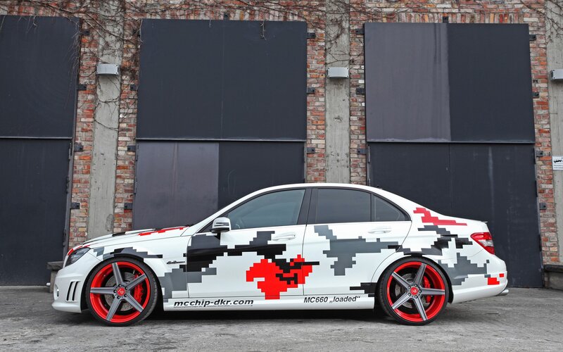 pixel art car design