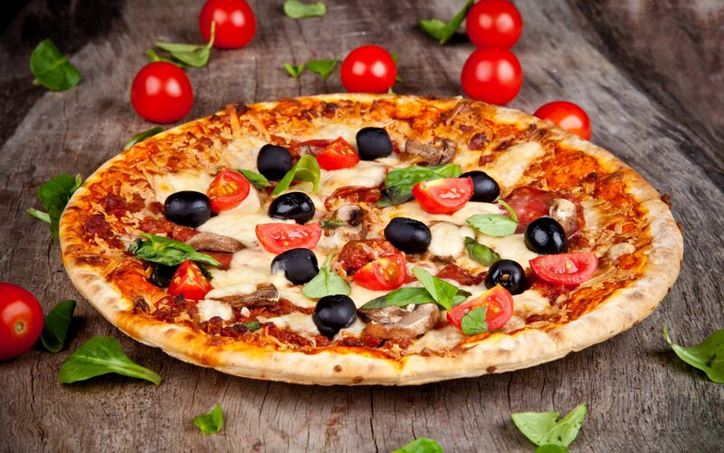 Pizza with Olives and Tomatoes — Red