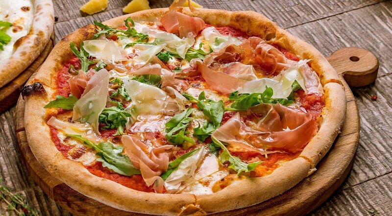 Pizza with Prosciutto
