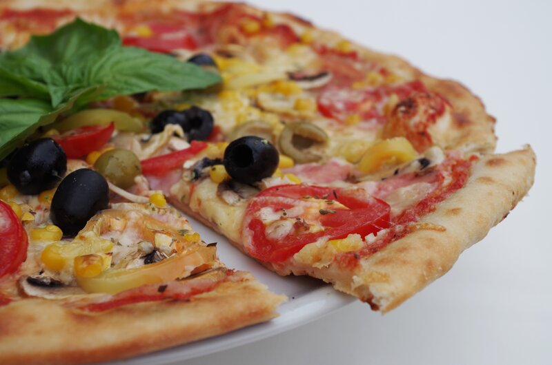 Pizza with Vegetables — Yellow, Appetizing, Photograph, Basil, Olives