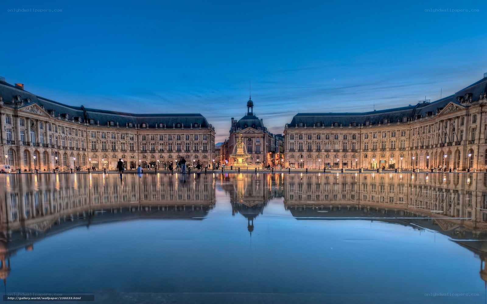 Place de la Bourse at dusk