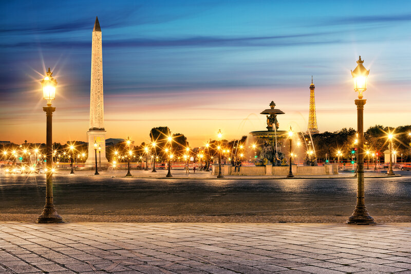 Place De La Concorde at Dusk — Blue