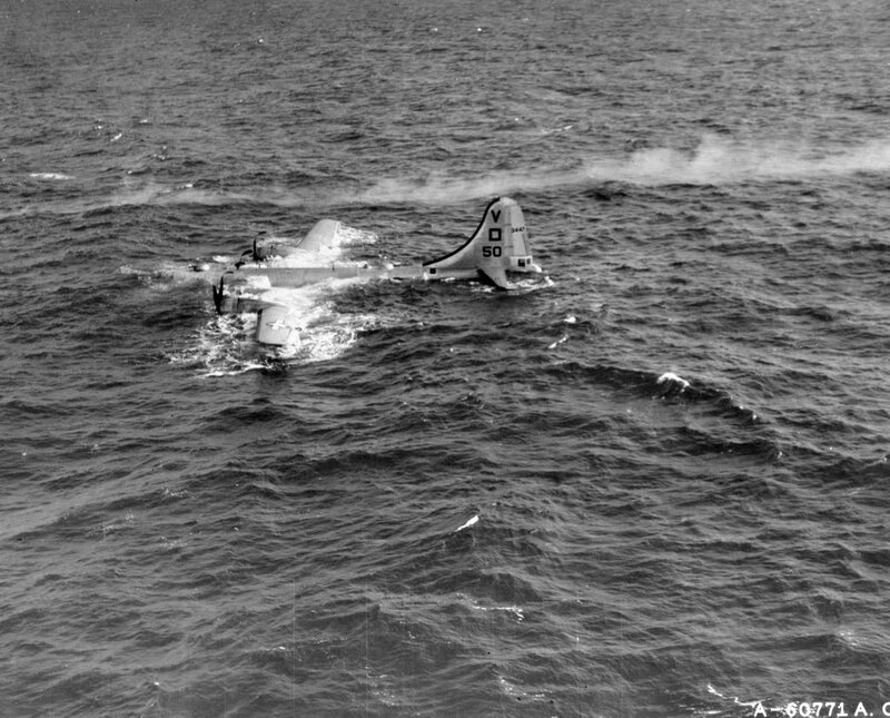 Plane crash in ocean