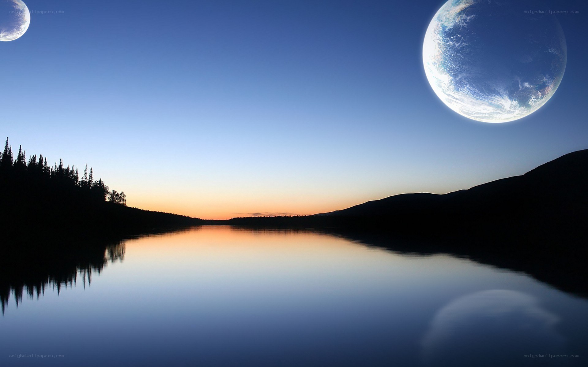 Planet over tranquil lake