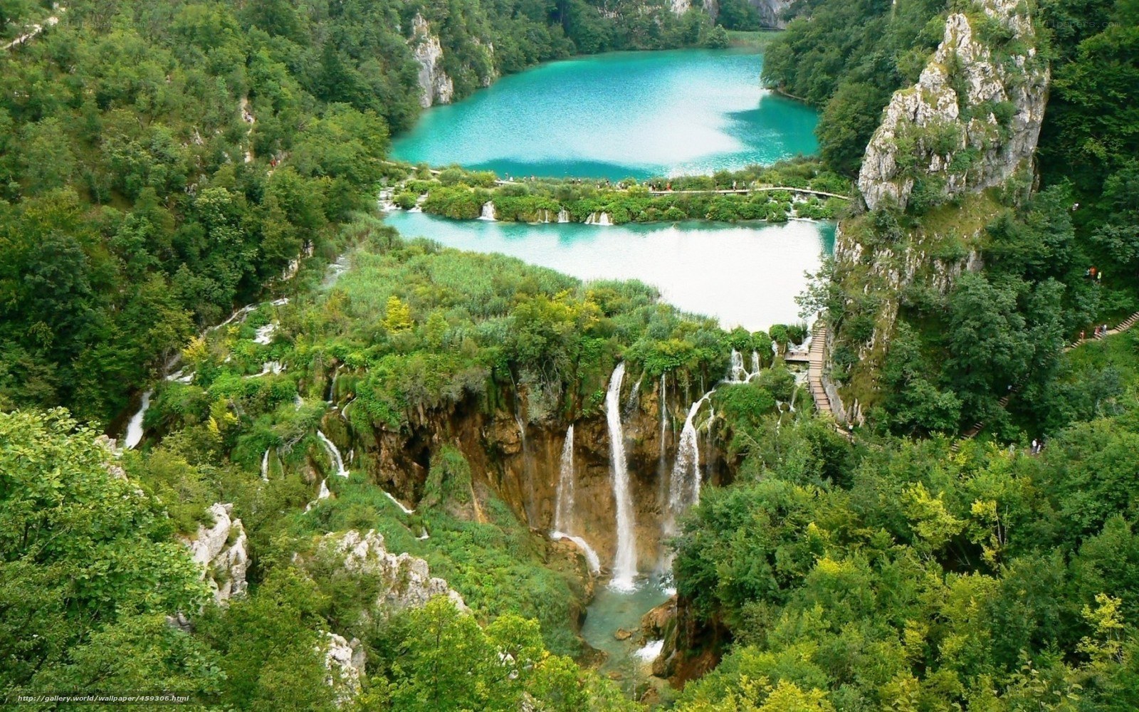 Plitvice Lakes waterfalls