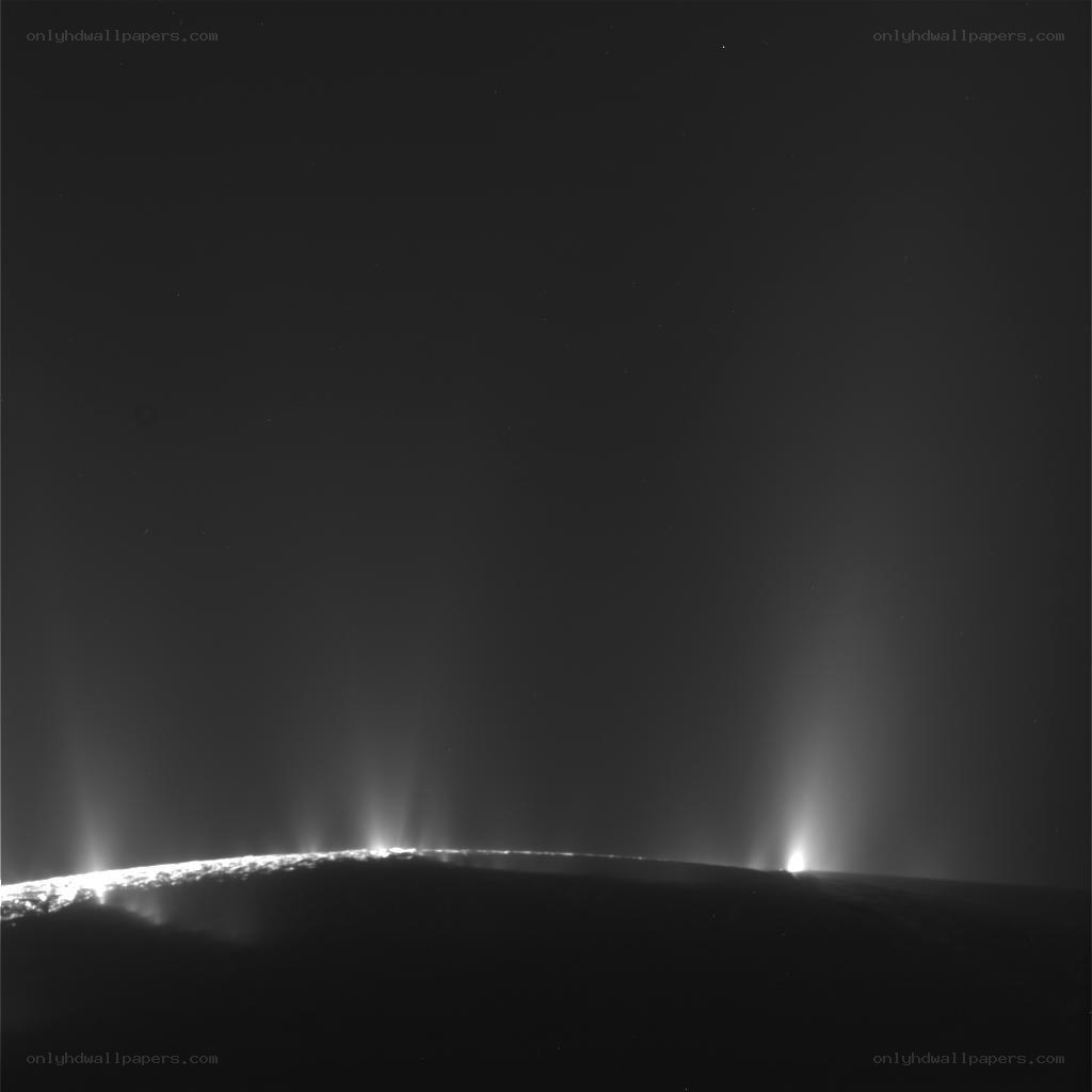 Plumes on Enceladus