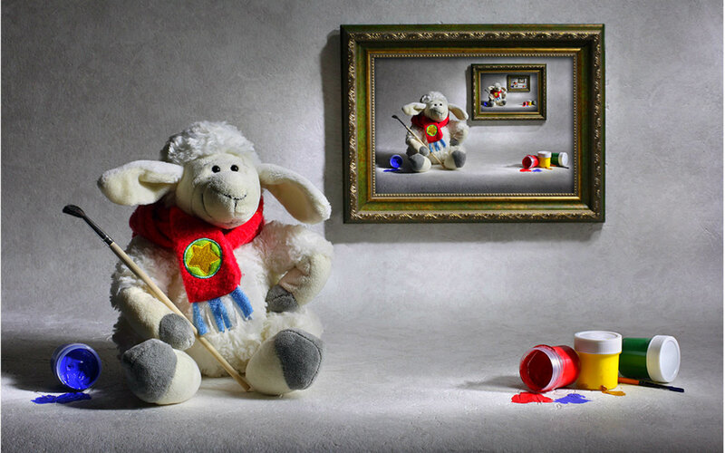 Plush Sheep with Paintbrush — White