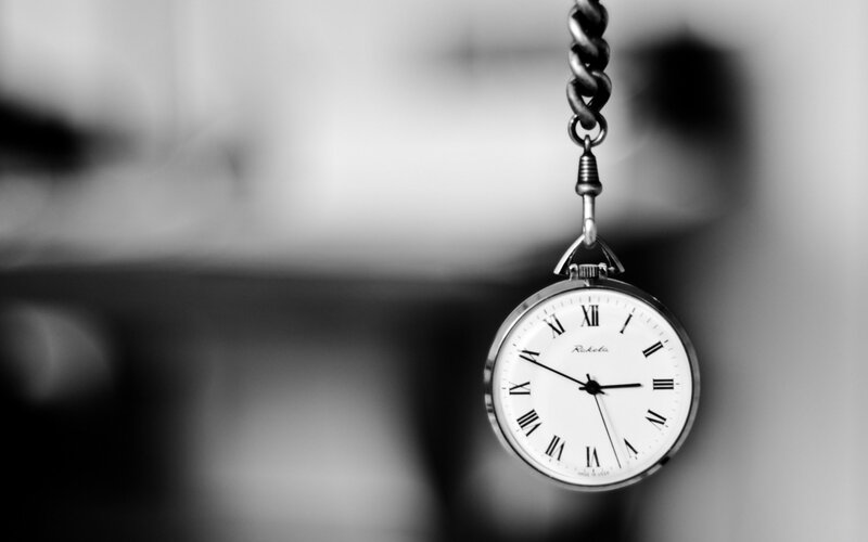 Pocket Watch Hanging — Black