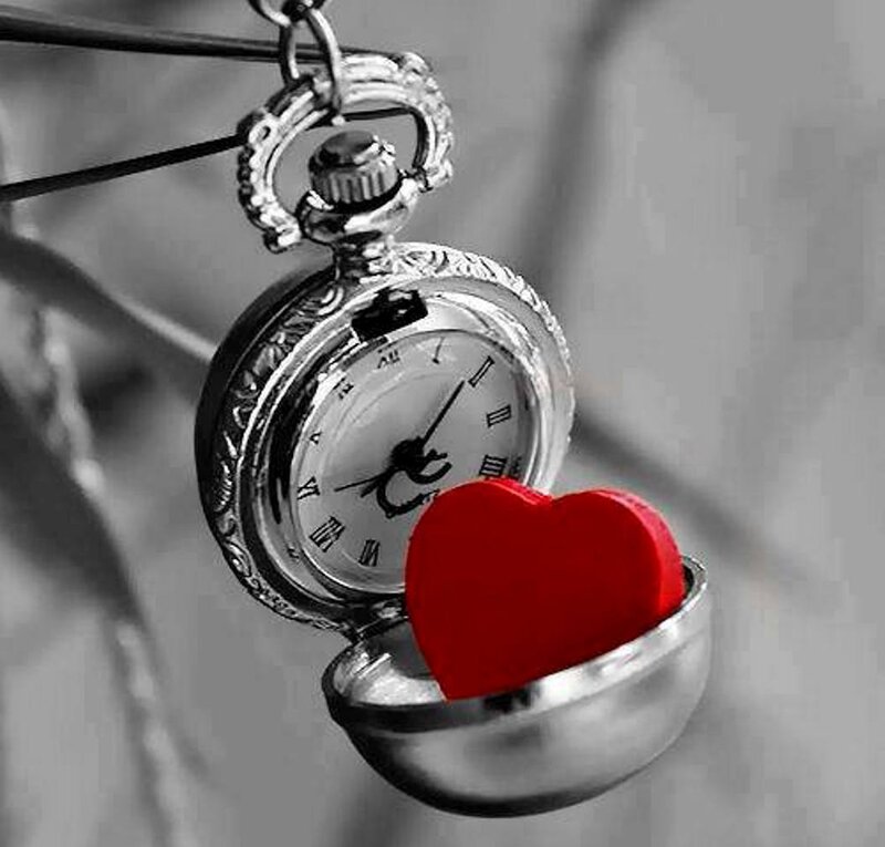Pocket Watch with Heart — Red