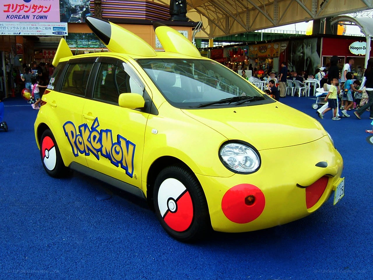 Pokémon Pikachu Car Display