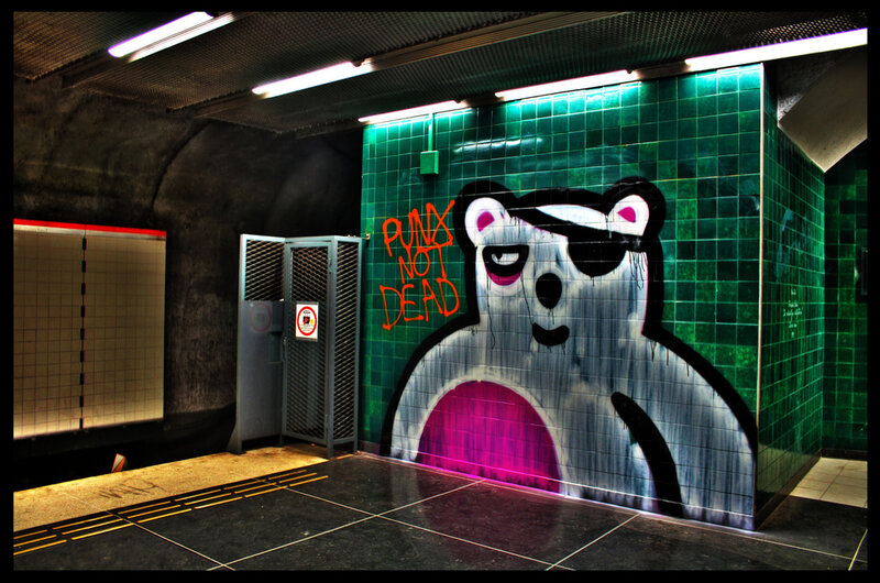 Polar Bear Graffiti