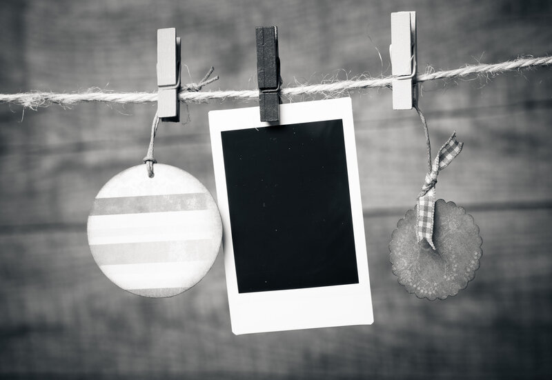 Polaroid Photo on Clothesline — Black