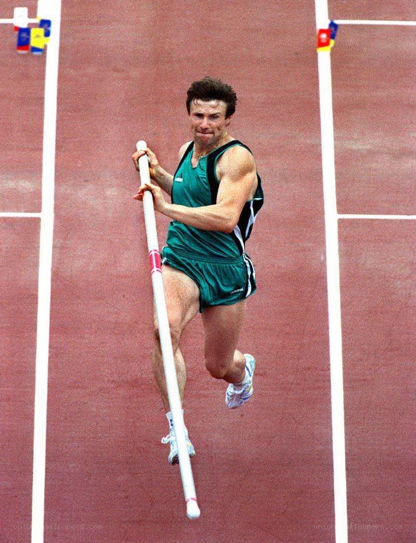 Pole vaulter in action