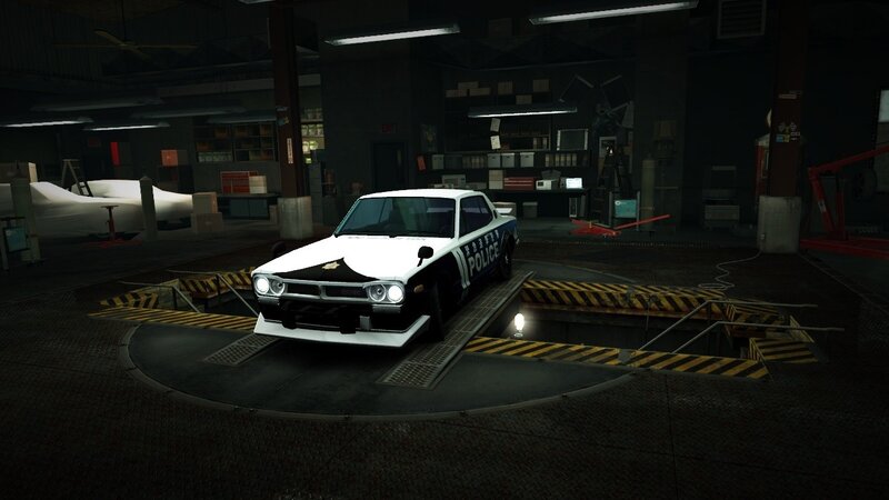 Police Car in Garage — Black