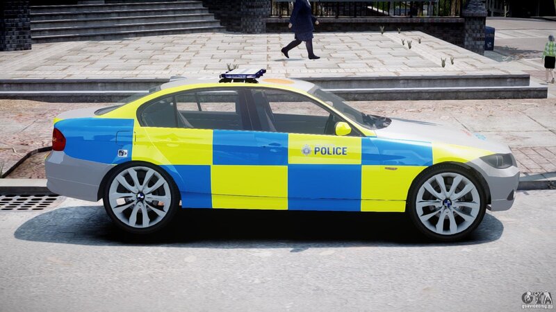 Police Car on Street — Yellow