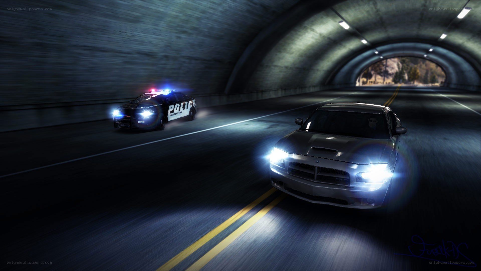 Police chase in tunnel