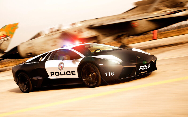 Police Sports Car — Black, Dynamic