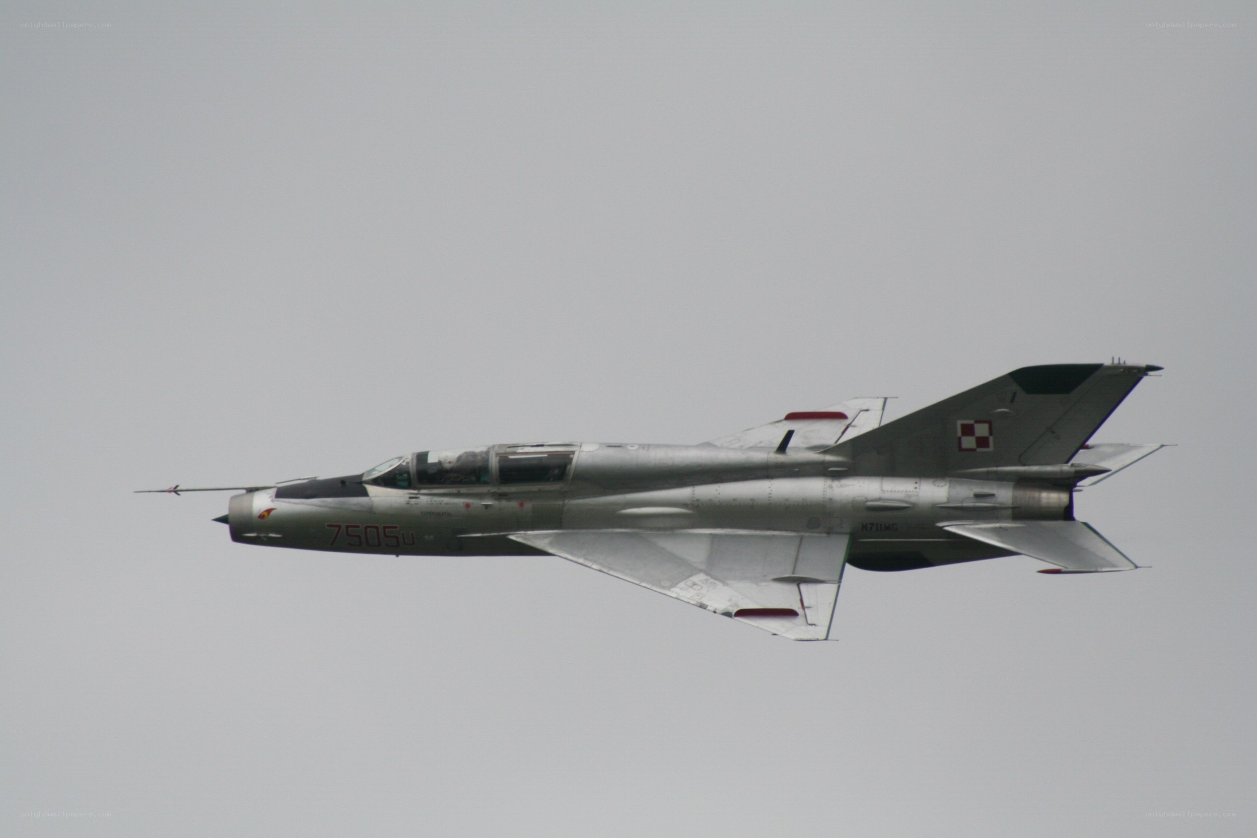 Polish MiG-21 in flight