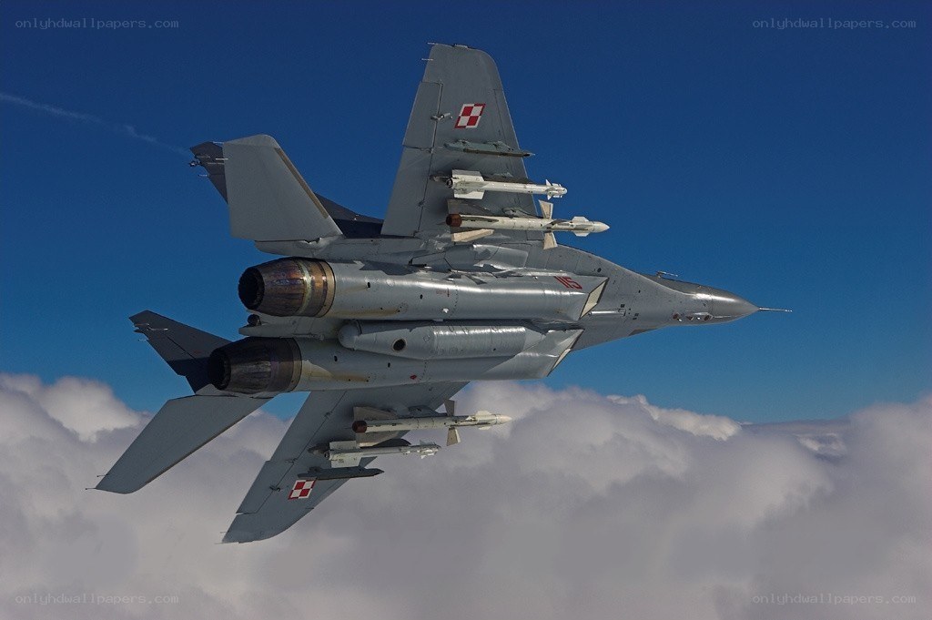 Polish MiG-29 in flight