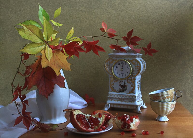 Pomegranate and Clock