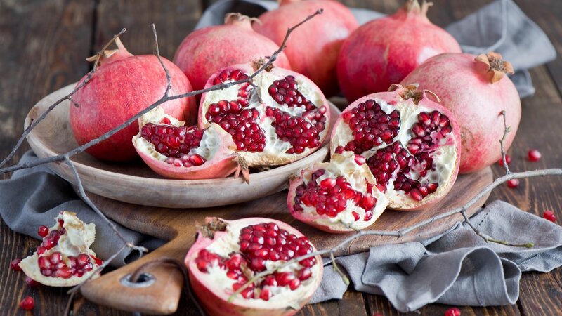 Pomegranates on Wood — Red, Natural