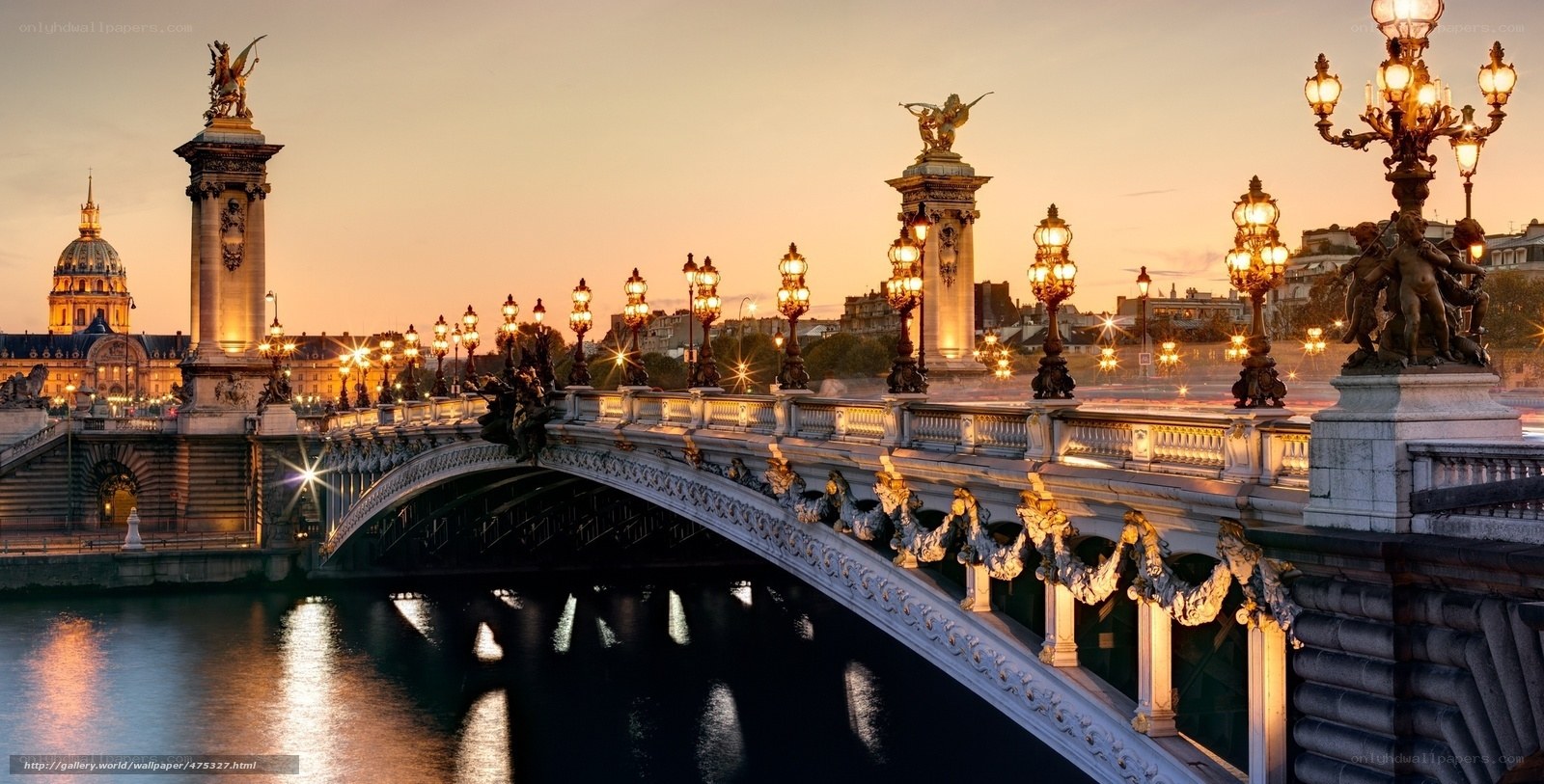 Pont Alexandre III at dusk